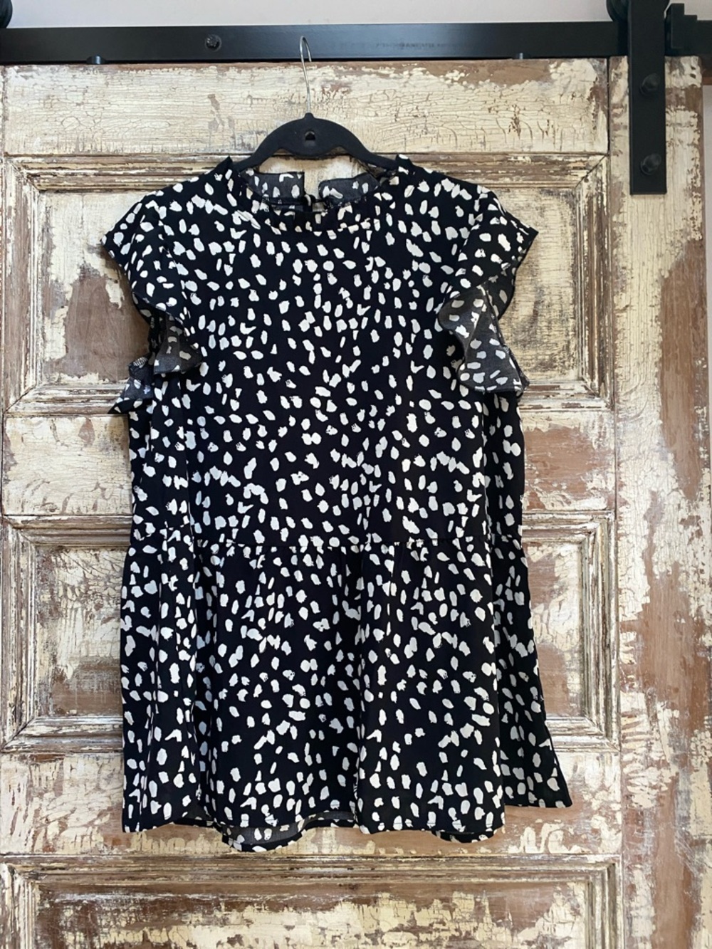 SHEIN Black & White Abstract Print Ruffle Sleeve Babydoll Blouse | Size M